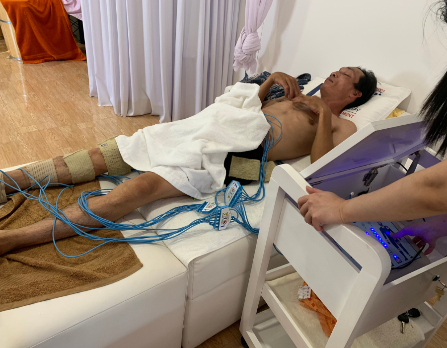 ĐAU KHỚP GỐI Phòng Khám MB Laser ĐỒNG XOÀI