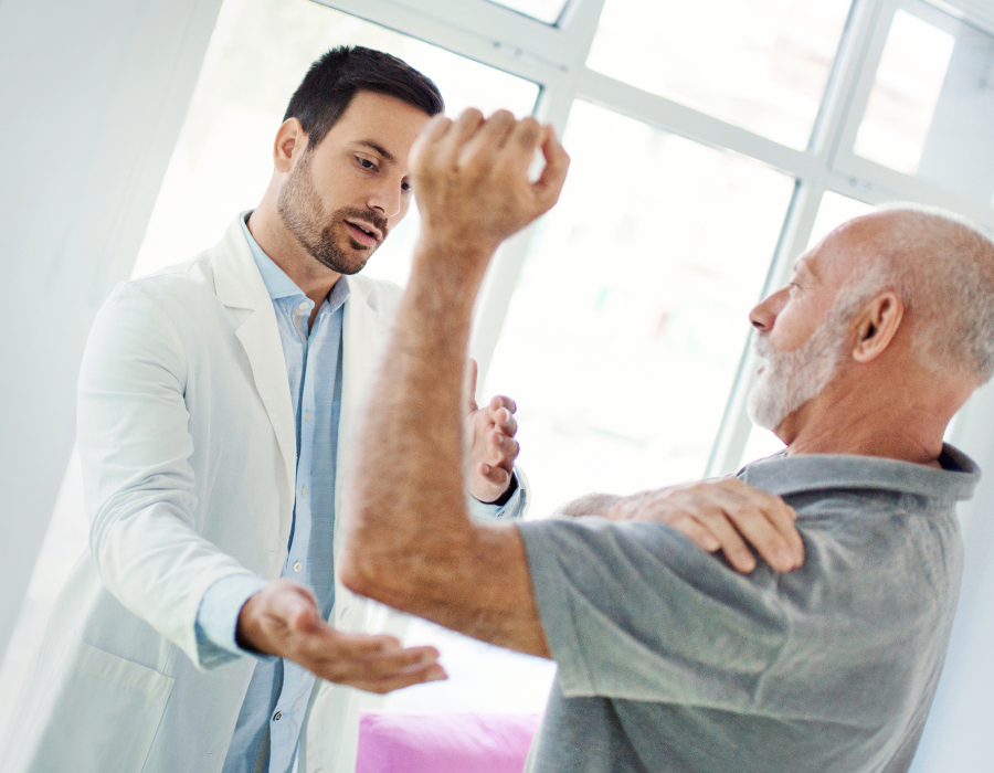 Triệu Chứng Viêm Khớp Vai Dạng Thấp Phòng Khám MB Laser ĐỒNG XOÀI