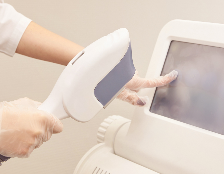 Bệnh Đau Vai Gáy Có Nguy Hiểm Không ? Phòng Khám MB Laser ĐỒNG XOÀI