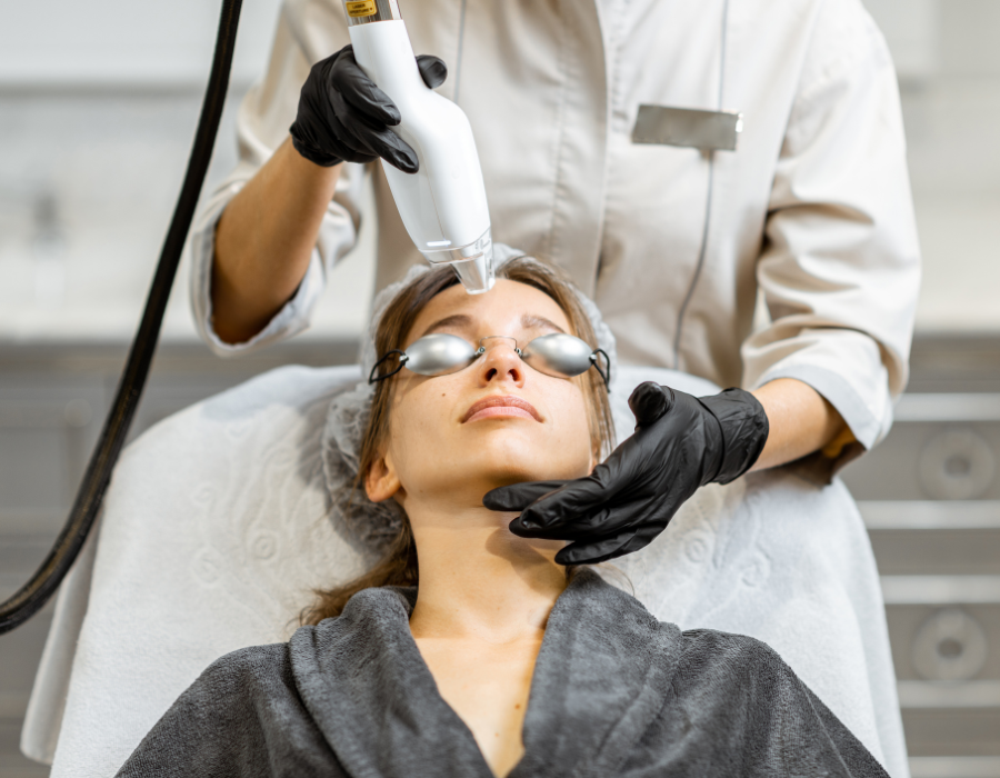 Đau Nửa Đầu Vai Gáy Phòng Khám MB Laser ĐỒNG XOÀI