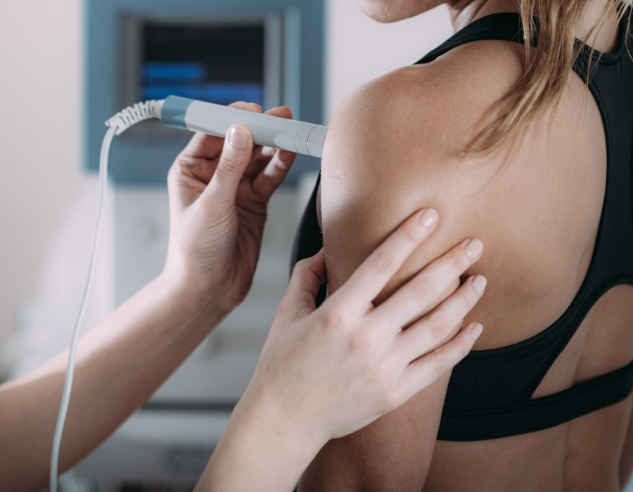 Phòng Khám MB LASER ĐỒNG XOÀI chữa trị bệnh Đau Vai Gáy