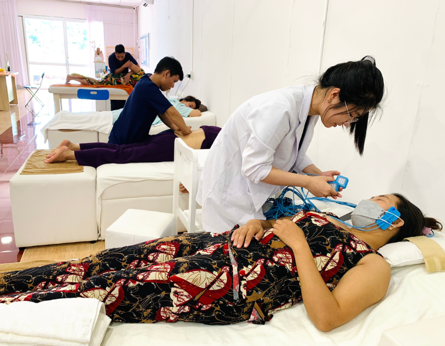 LIỆT BEEL-LIỆT DÂY THẦN KINH SỐ VII Phòng Khám MB Laser ĐỒNG XOÀi